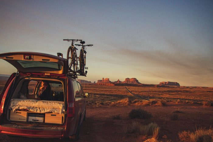 Lever de soleil à Monument Valley