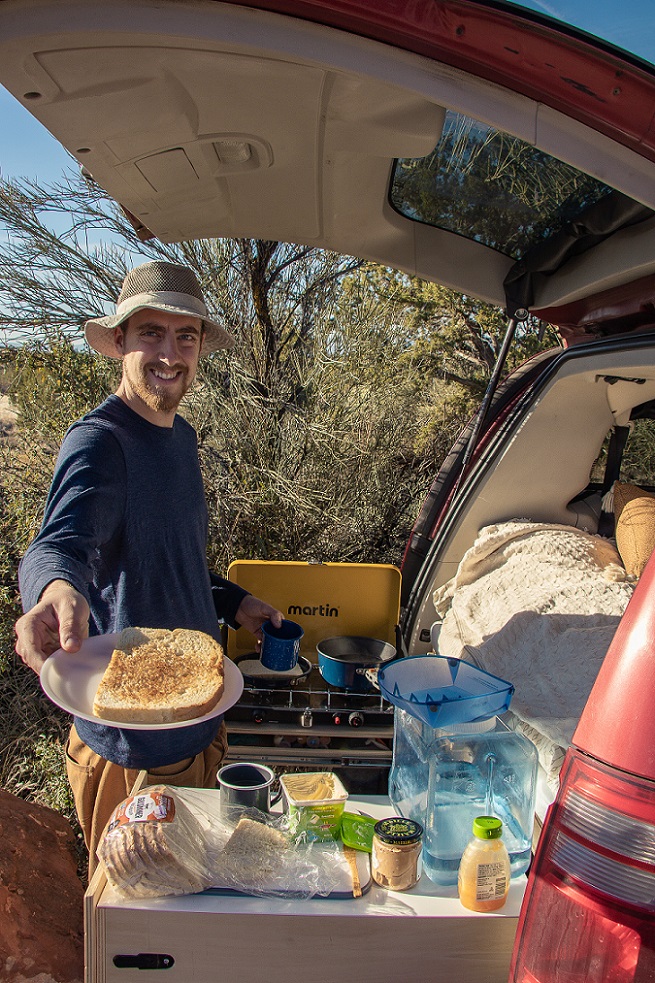 breakfast in vanlife. Boondocking in sedona
