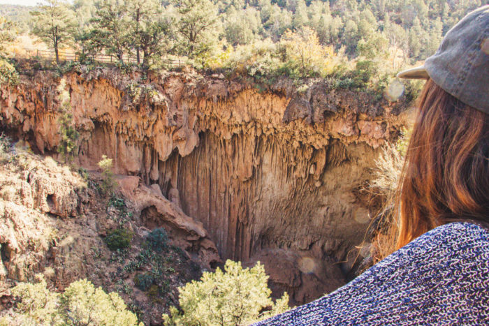 dans le parc de tonto natural bridge