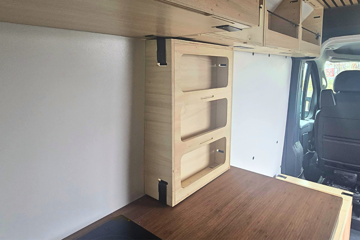 Module de rangement latéral