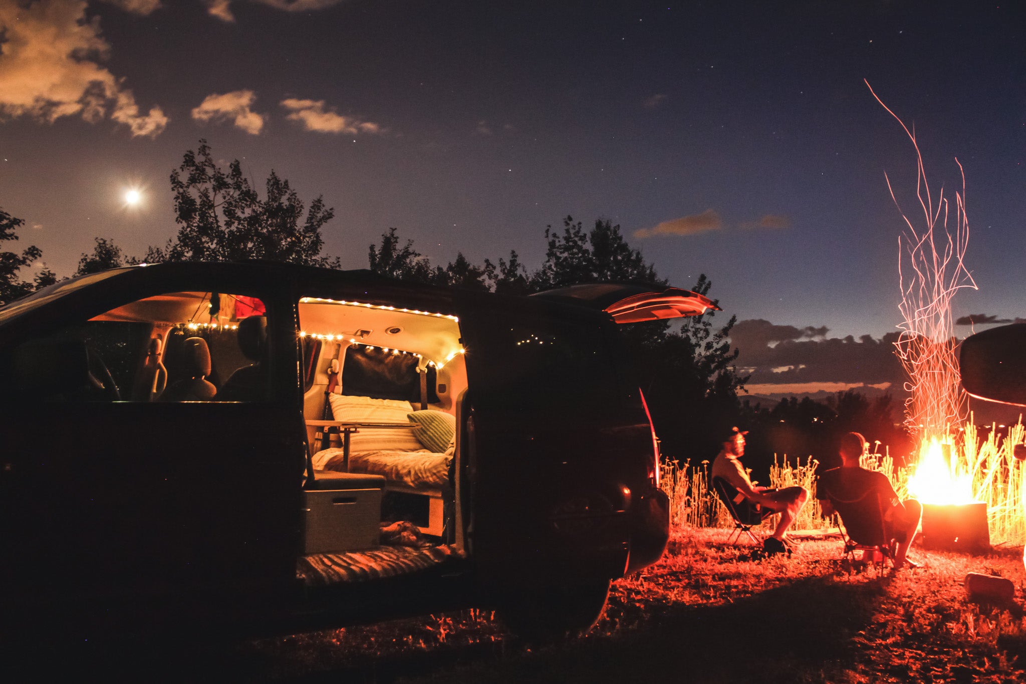 dodge caravan camper conversion