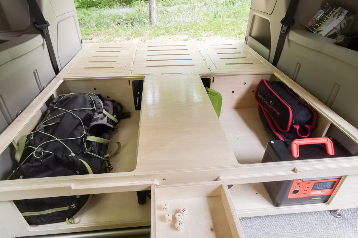 Camper Van Conversion Kit – Ford Transit Connect – Roadloft