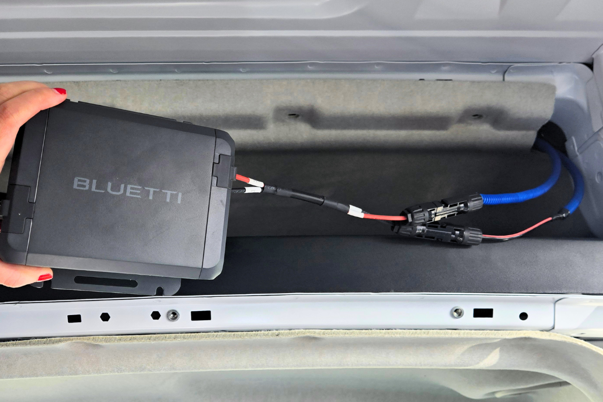 Roadloft connection kit for Bluetti charger 1 & 2