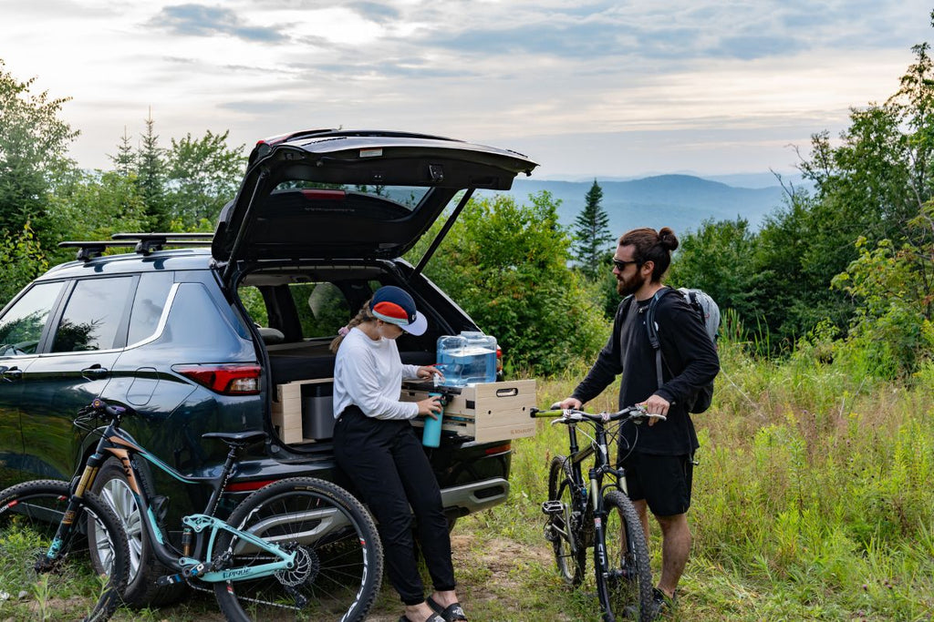 suv camping set up
