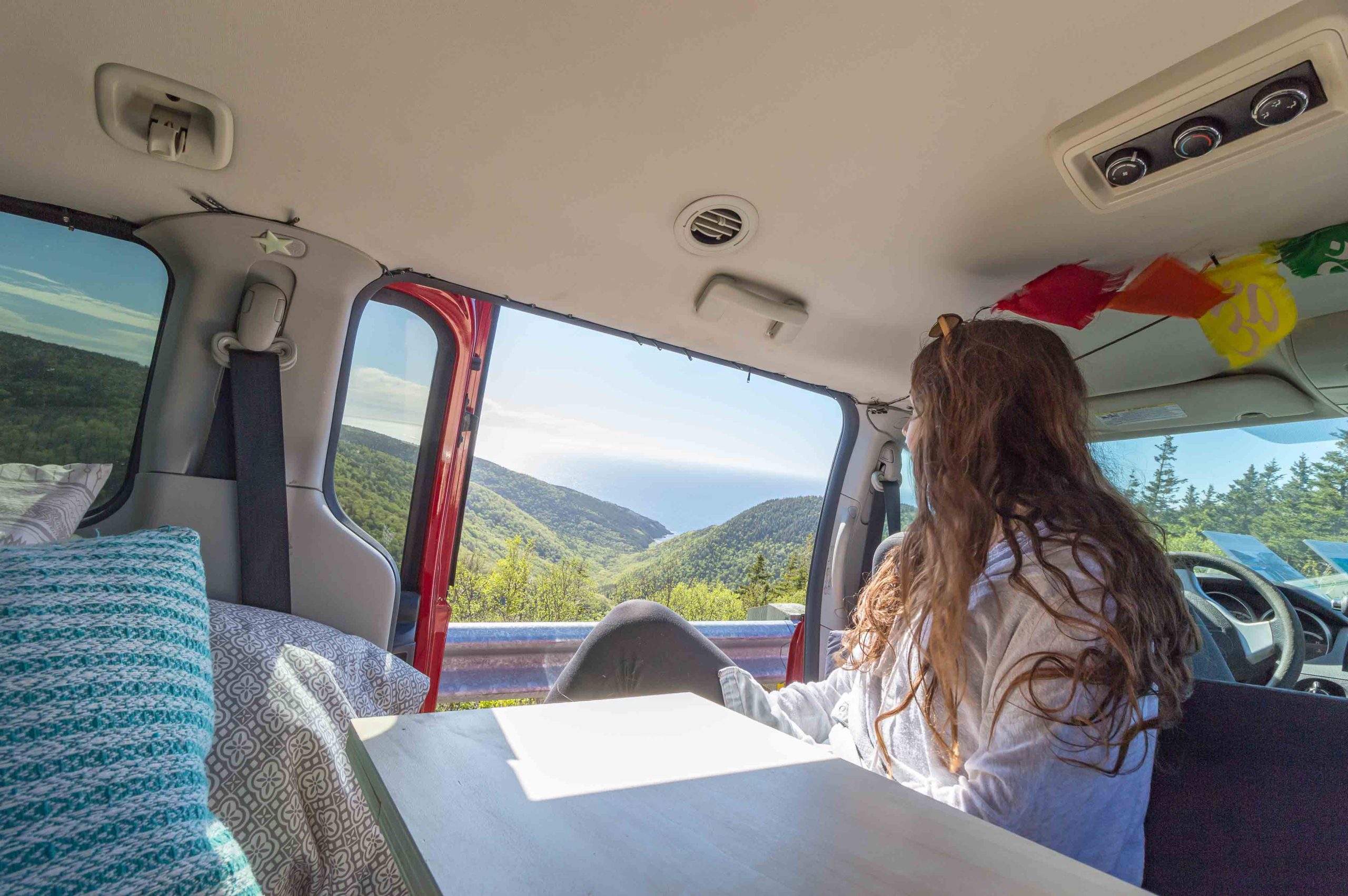Les caractéristiques importantes pour la conversion de minivan