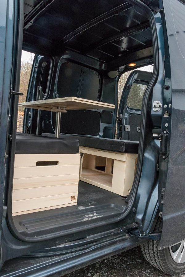 Kit de conversion en campeur pour Nissan Nv200