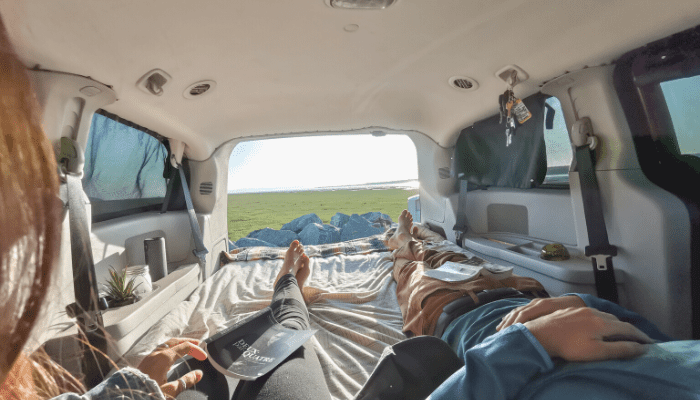 Adapter votre minivan pour voyager de manière autonome